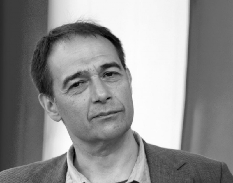 Vlada Divljan, bivši frontmen kultnog benda Idoli, preminuo je u Beču u 57. godini